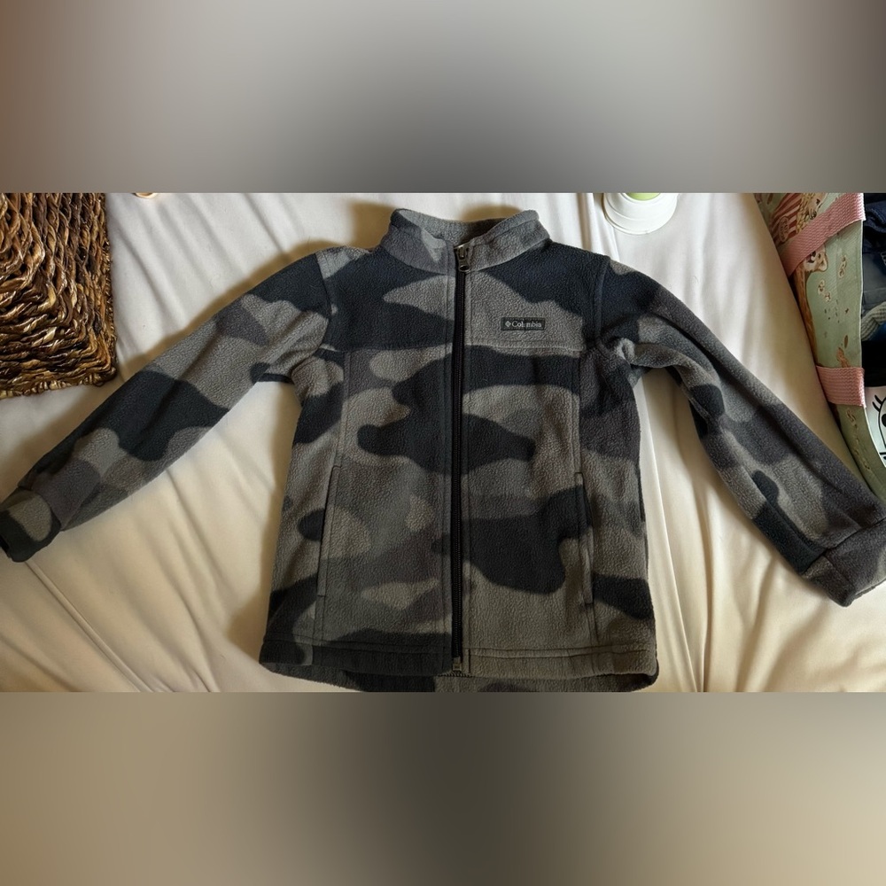 Columbia Gray Fleece Jacket